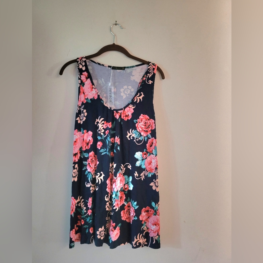 New Levaca top